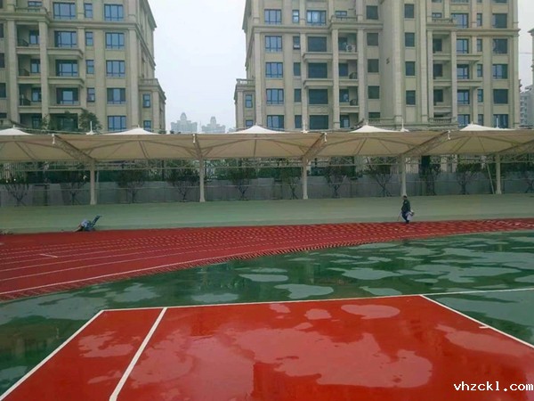 西安市浐灞实验小学地坪现场