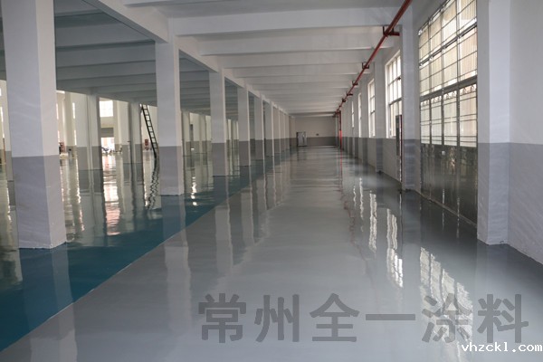 施工后环氧地坪有刺鼻气味怎么办?地坪漆厂家来解答